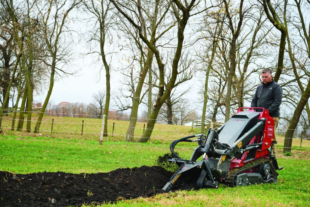 Toro eDingo TX 750 Electric Track Loader, Narrow