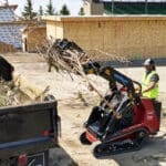 Toro Dingo TX 1000 TURBO Limited Edition Track Loader, Wide (1)