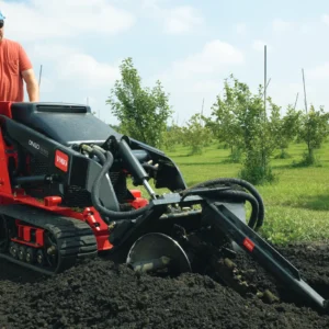 Toro Dingo TX 525 Track Loader, Narrow