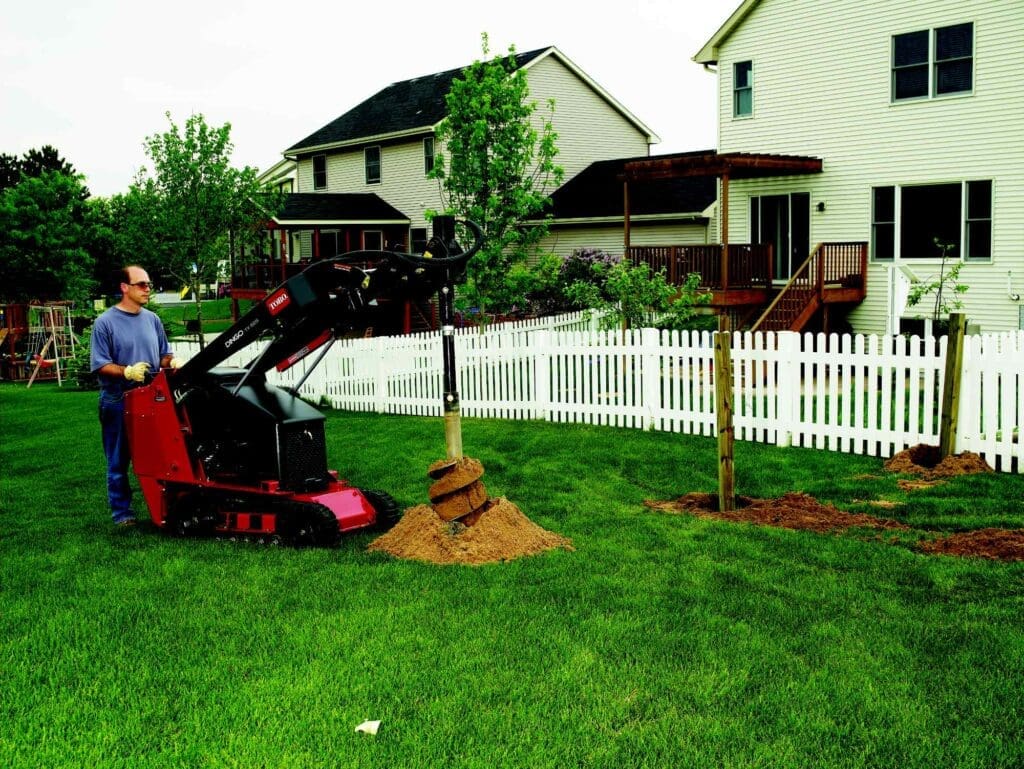 Toro Dingo TX 525 Track Loader, Narrow