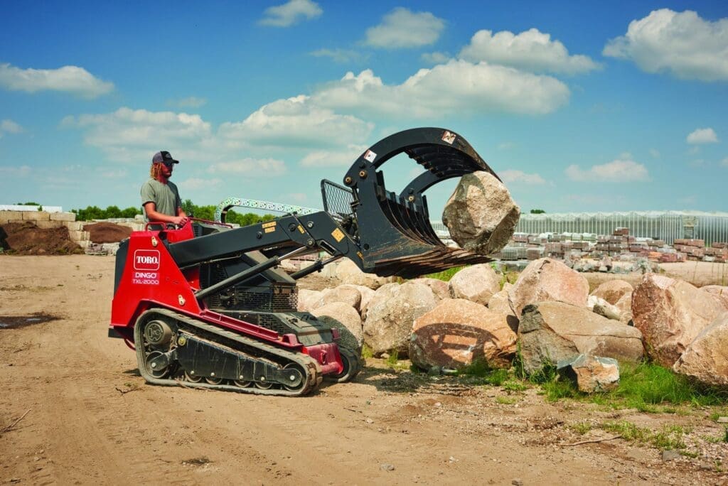 Toro Dingo TXL 2000 Telescoping Track Loader